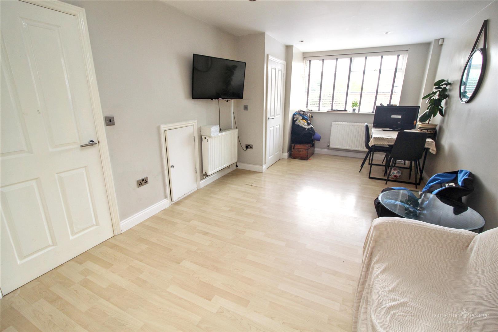 Norcot Road, Tilehurst, Reading